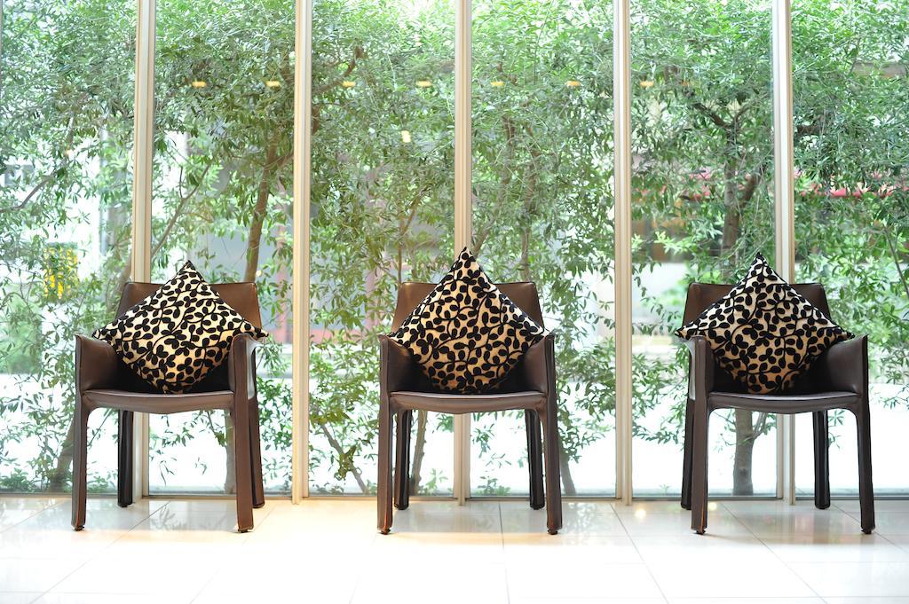 7 Days Hotel Plus Kochi  Ngoại thất bức ảnh